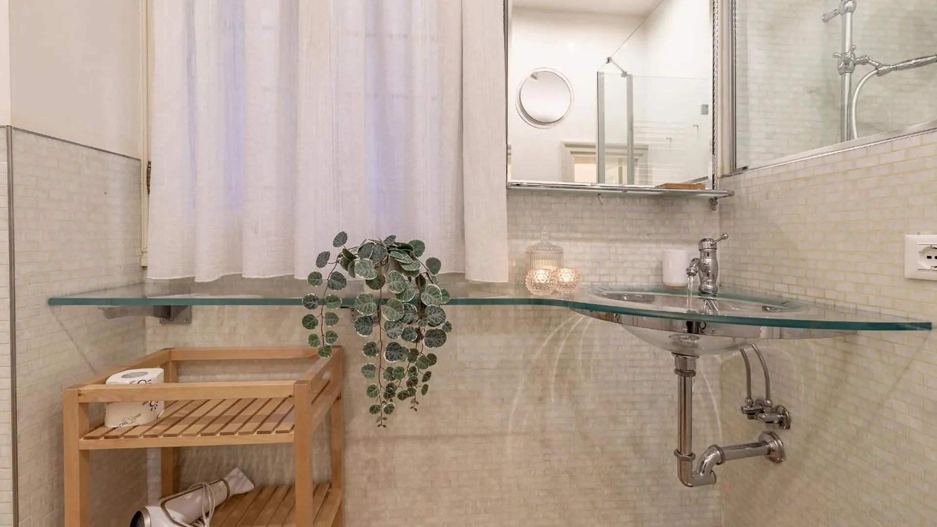 Italian Experience-Riva Degli Schiavoni Boutique Apartment Venice 0*,