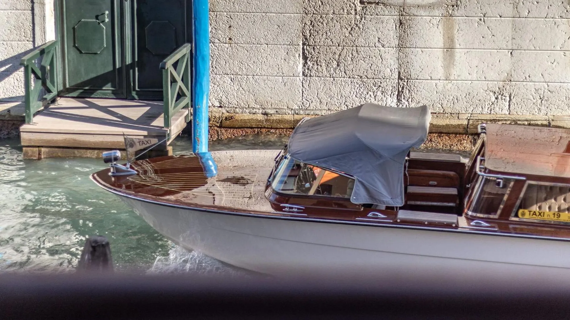 Italian Experience-Riva Degli Schiavoni Boutique Apartment Venice
