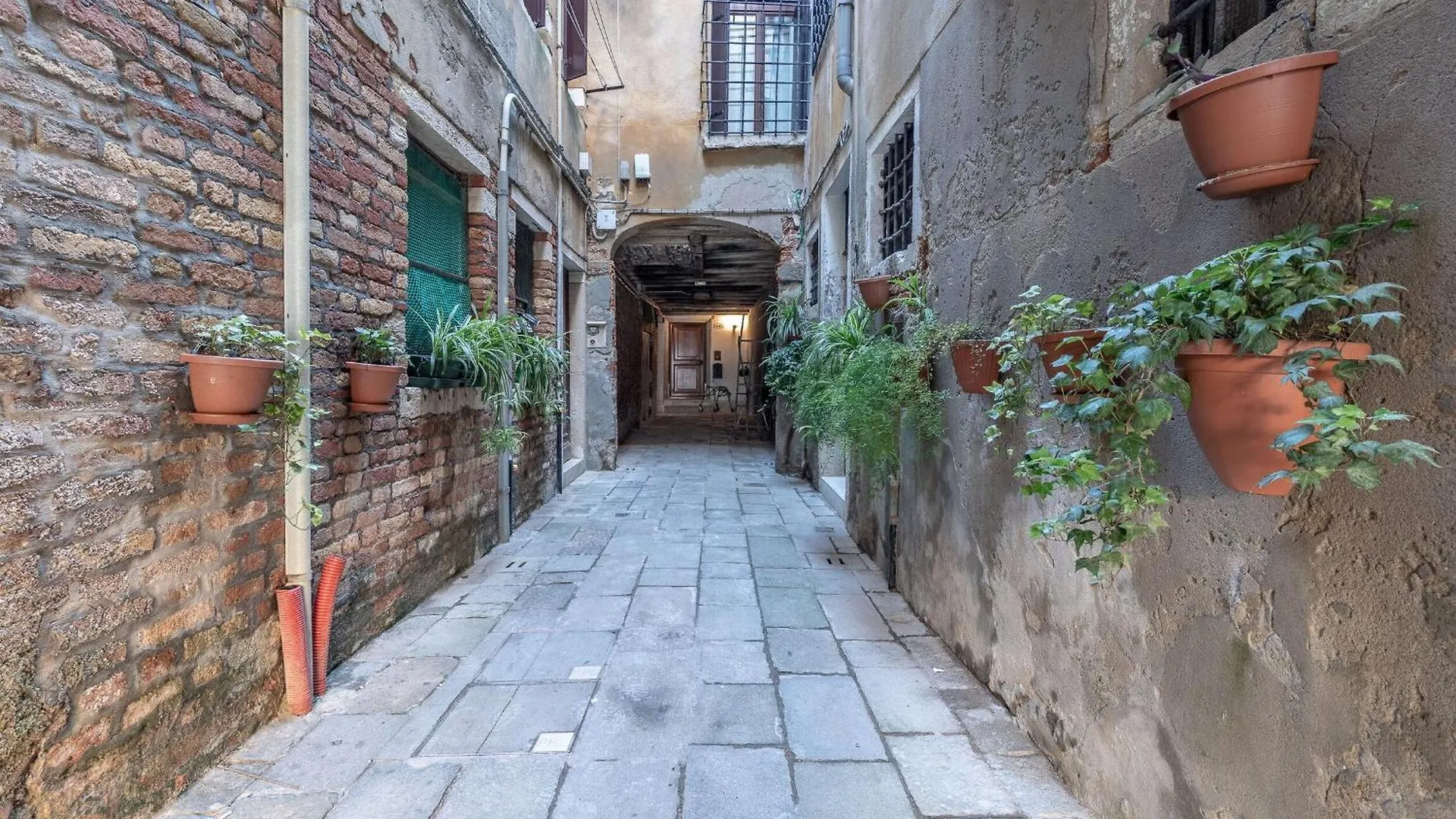 Italian Experience-Riva Degli Schiavoni Boutique Apartment Venice